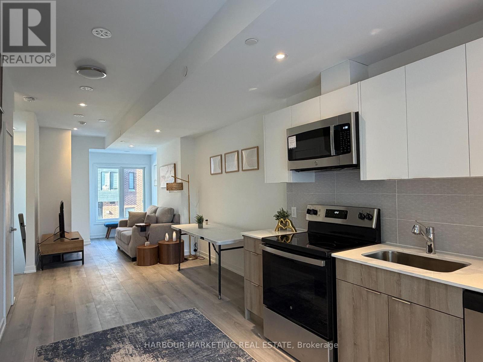 23 Calamint Lane, Toronto (L'amoreaux), Ontario  M1W 2H1 - Photo 2 - E12756328