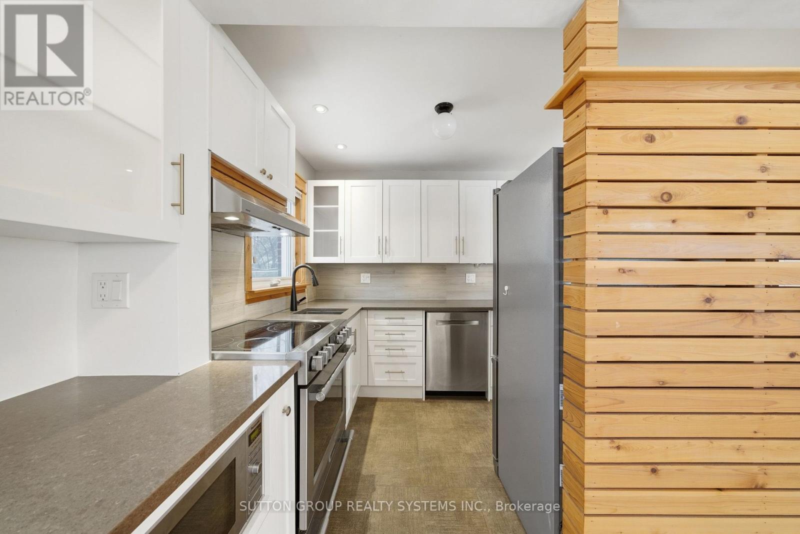 10 Willowhurst Crescent, Toronto (Wexford-Maryvale), Ontario  M1R 3R6 - Photo 9 - E12756408