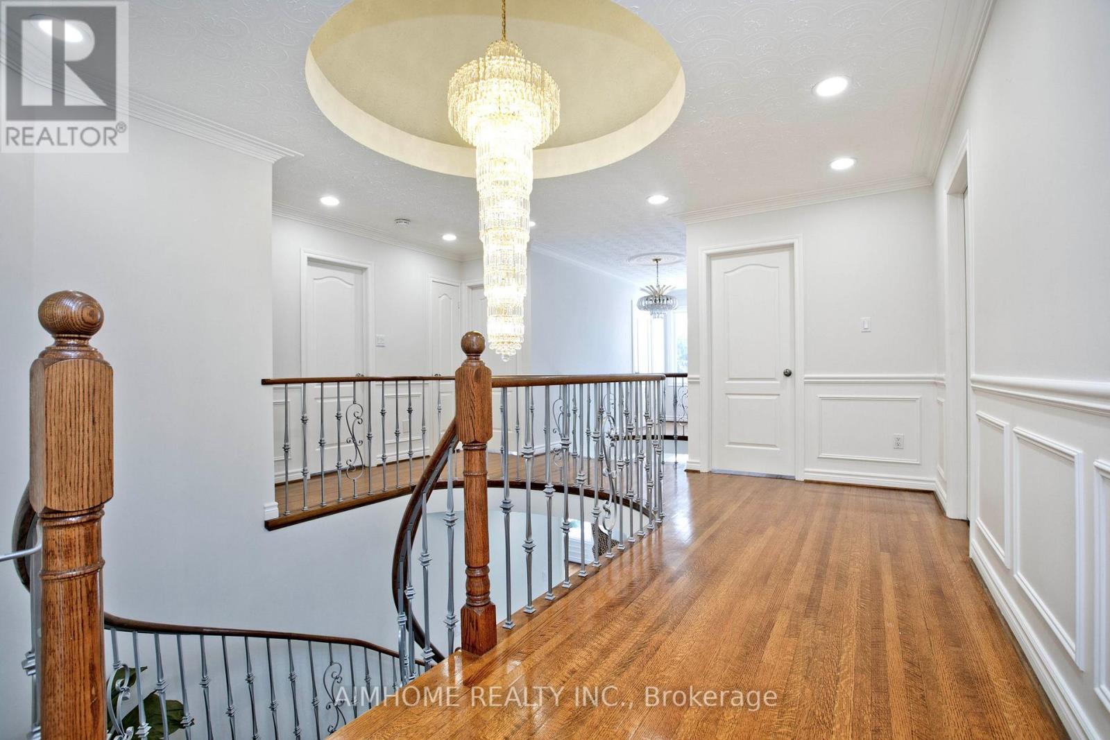 12a Mauro Court, Richmond Hill (Doncrest), Ontario  L4B 3J8 - Photo 21 - N12756380