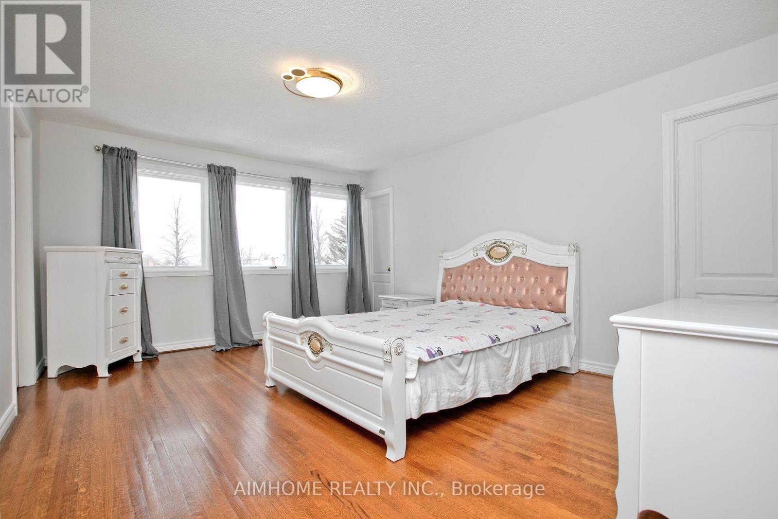 12a Mauro Court, Richmond Hill (Doncrest), Ontario  L4B 3J8 - Photo 23 - N12756380