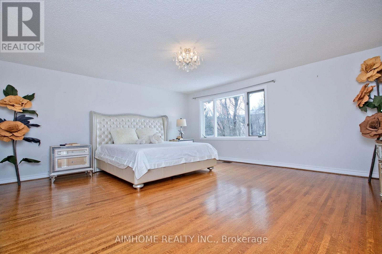 12a Mauro Court, Richmond Hill (Doncrest), Ontario  L4B 3J8 - Photo 28 - N12756380