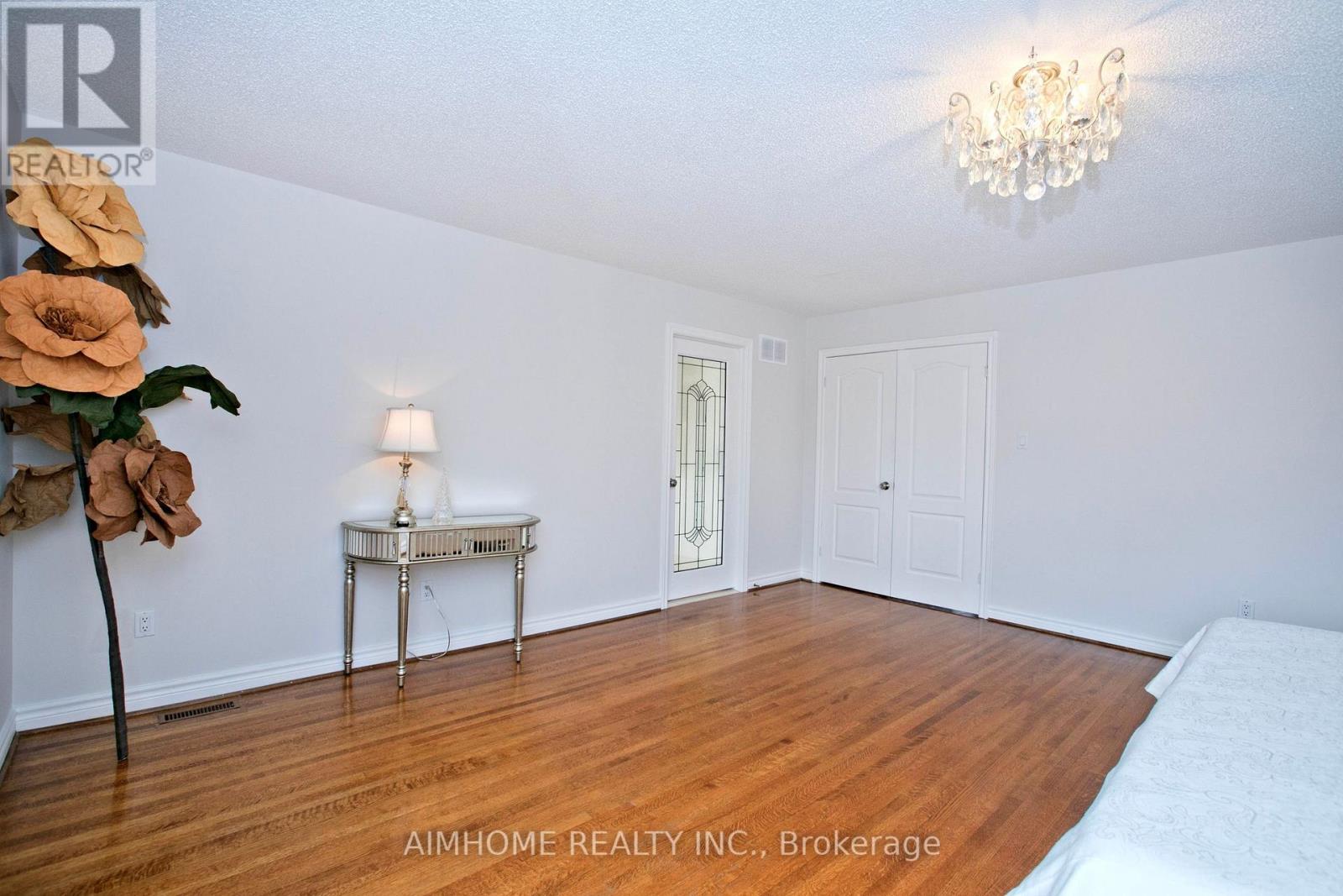 12a Mauro Court, Richmond Hill (Doncrest), Ontario  L4B 3J8 - Photo 31 - N12756380