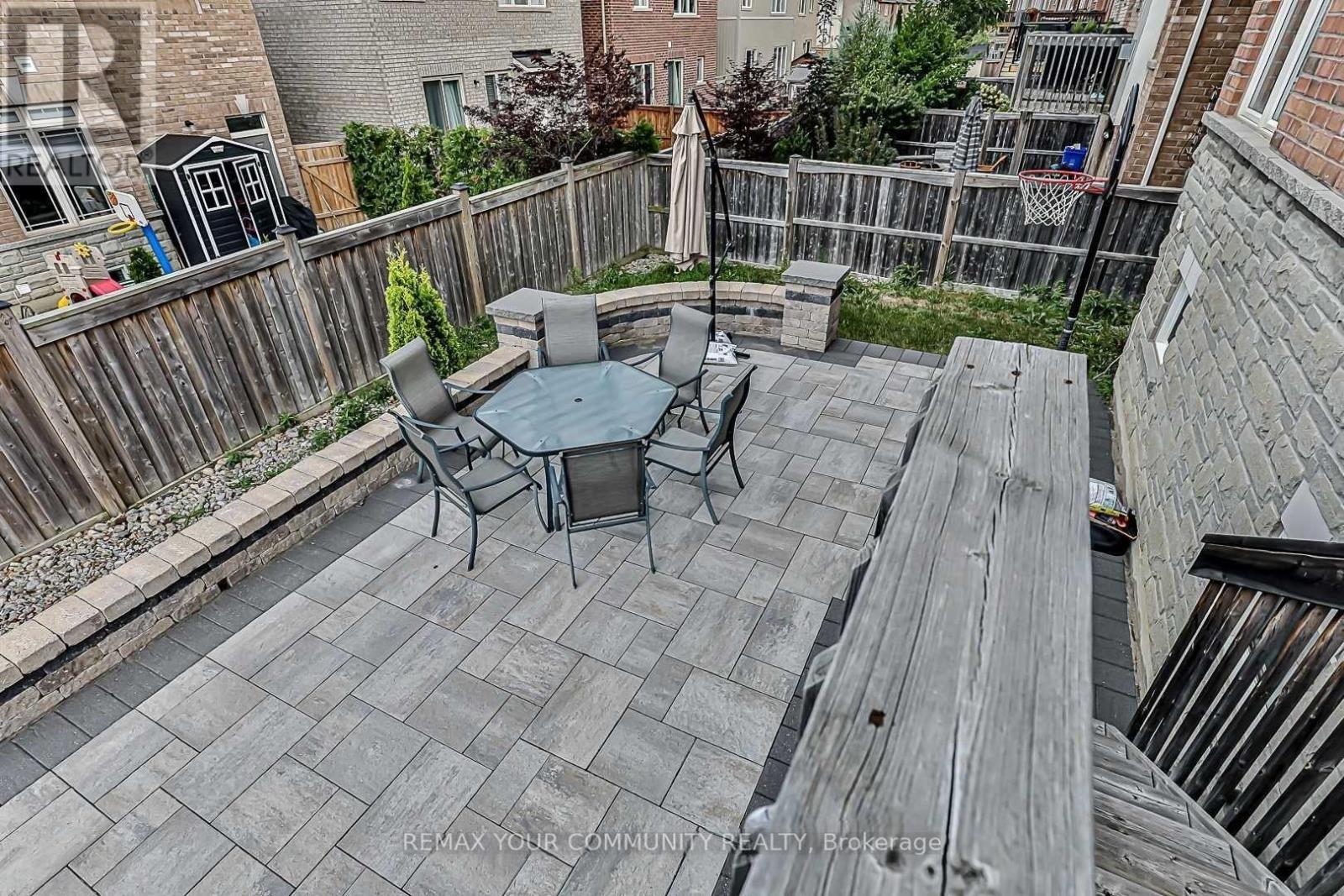 116 Sequin Drive, Richmond Hill, Ontario  L4E 0L8 - Photo 32 - N12756406