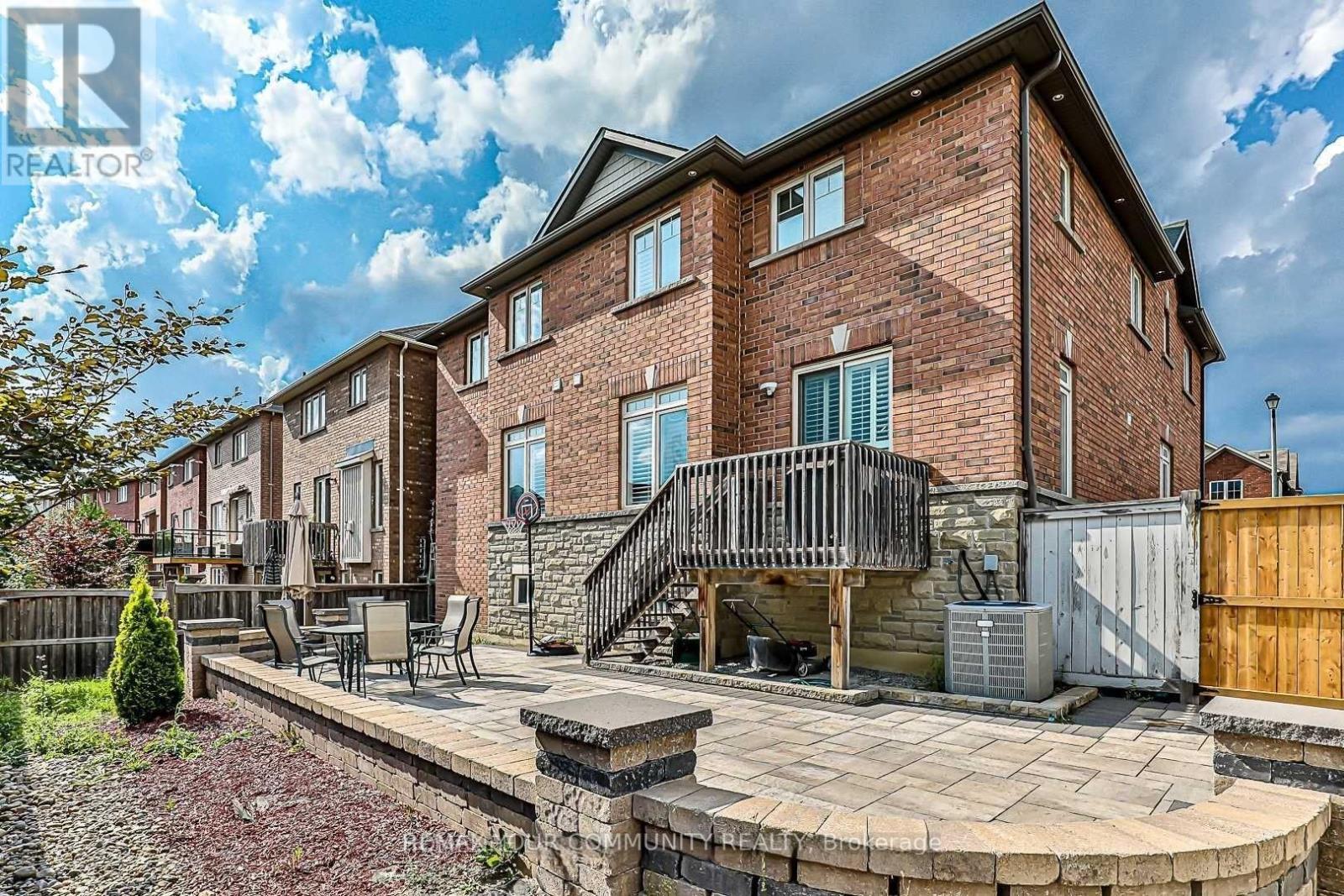 116 Sequin Drive, Richmond Hill, Ontario  L4E 0L8 - Photo 35 - N12756406