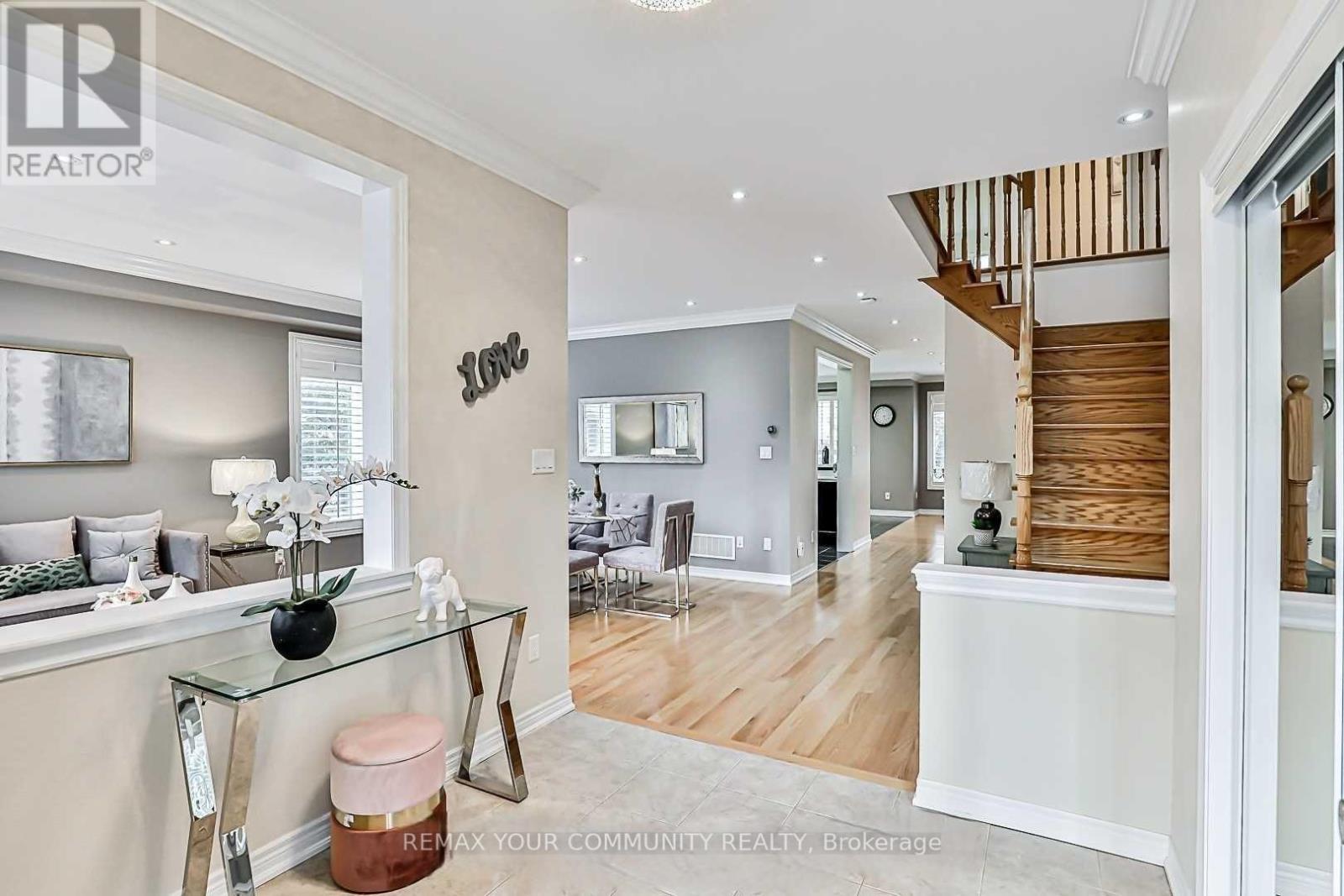 116 Sequin Drive, Richmond Hill, Ontario  L4E 0L8 - Photo 4 - N12756406