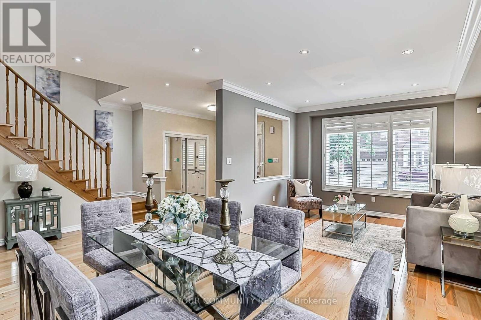 116 Sequin Drive, Richmond Hill, Ontario  L4E 0L8 - Photo 5 - N12756406