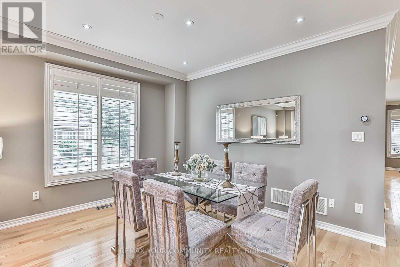 116 Sequin Drive, Richmond Hill, Ontario  L4E 0L8 - Photo 7 - N12756406