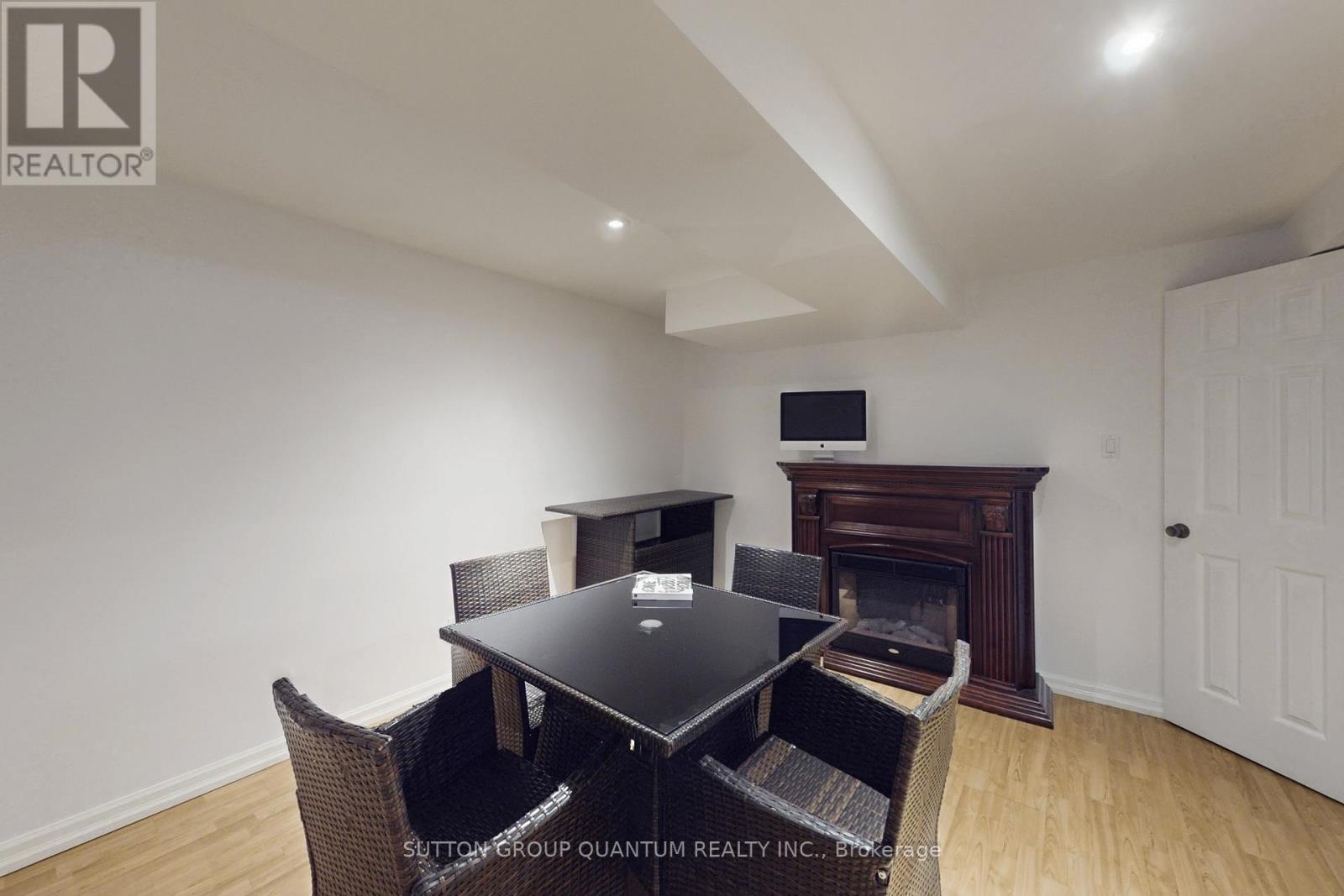 314 Leacock Avenue, Oakville, Ontario  L6H 5J1 - Photo 40 - W12756378