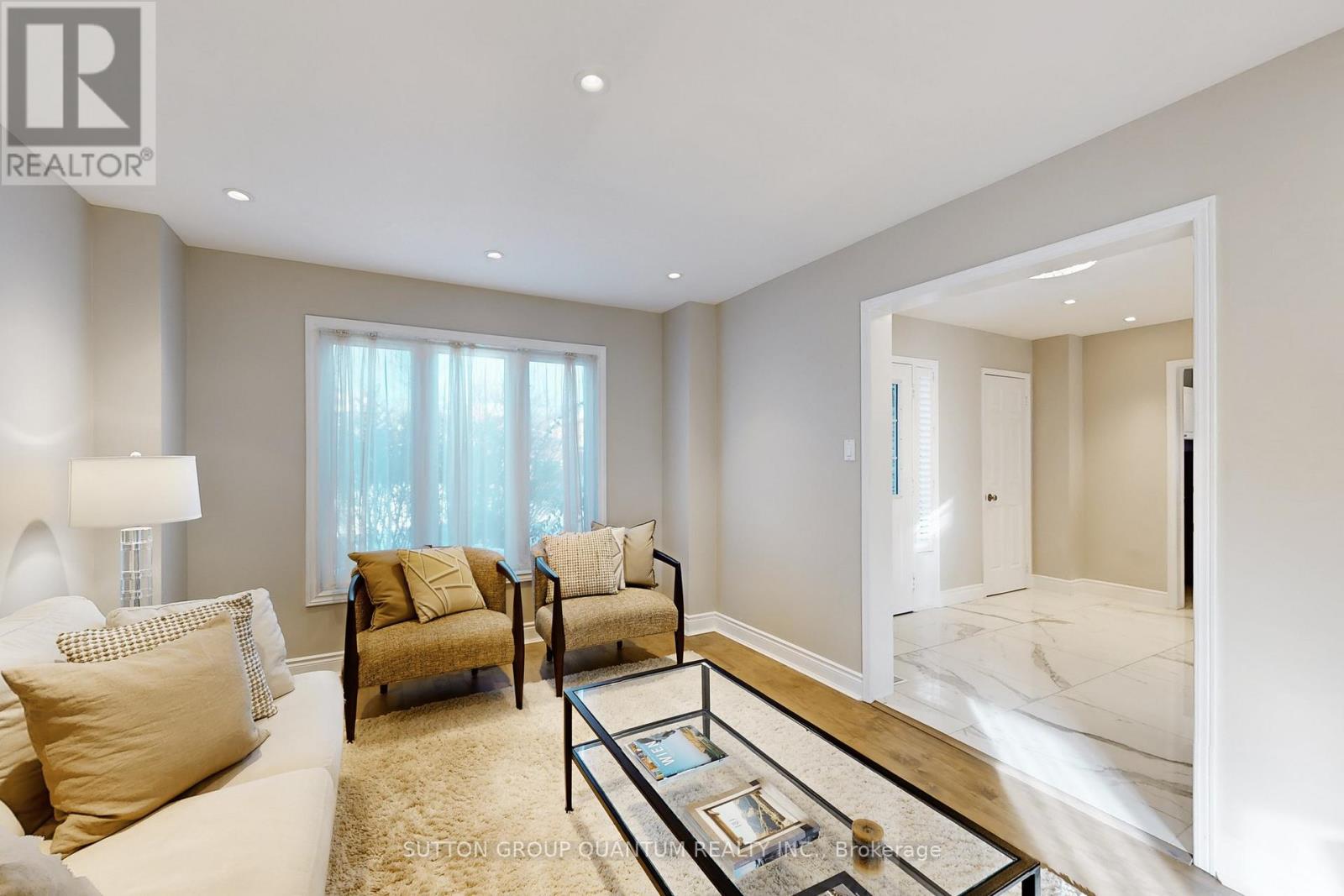 314 Leacock Avenue, Oakville, Ontario  L6H 5J1 - Photo 6 - W12756378