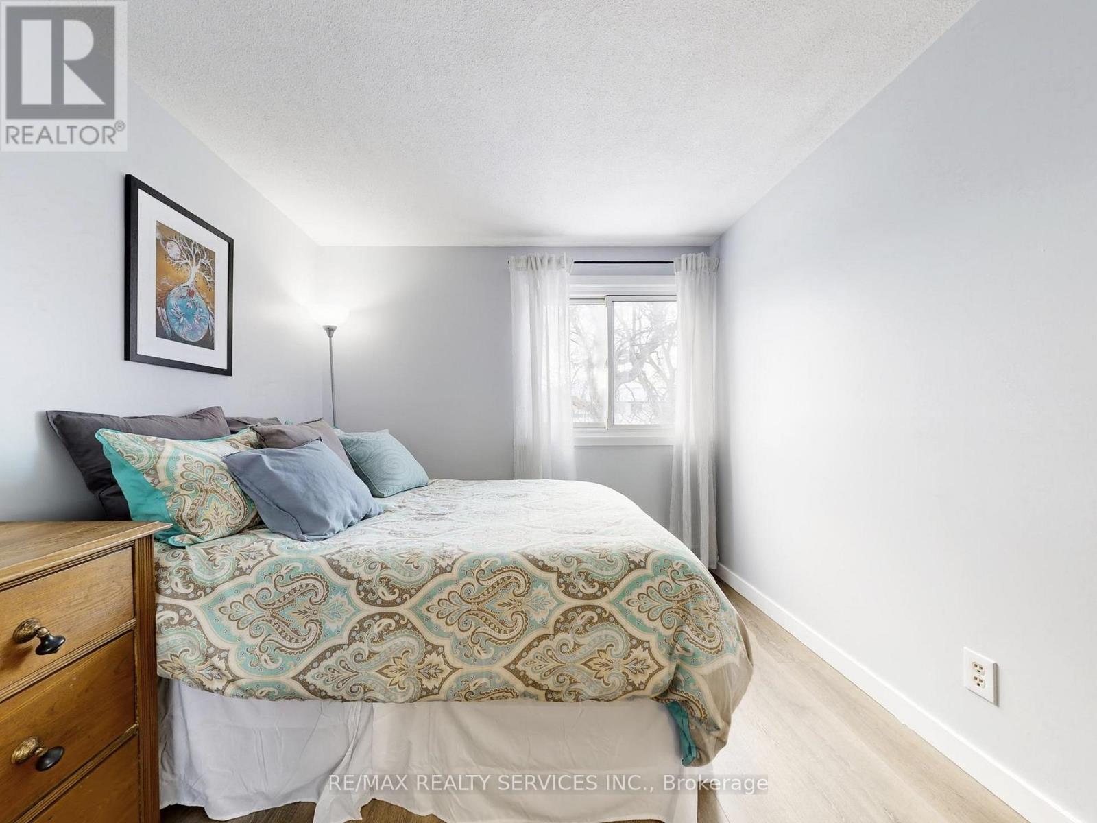 10 Hillbank Trail, Brampton (Central Park), Ontario  L6S 1P6 - Photo 21 - W12756404