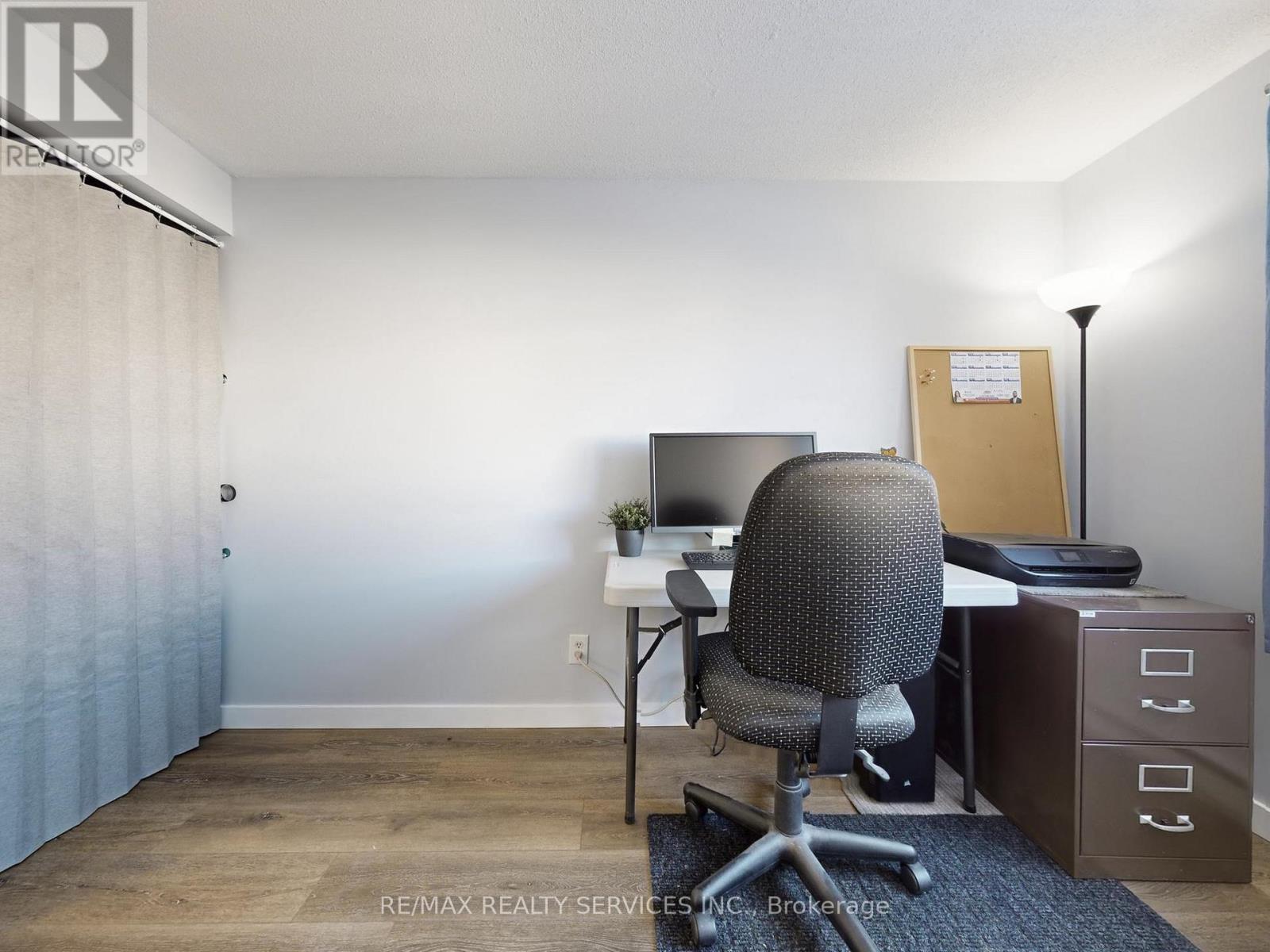 10 Hillbank Trail, Brampton (Central Park), Ontario  L6S 1P6 - Photo 31 - W12756404