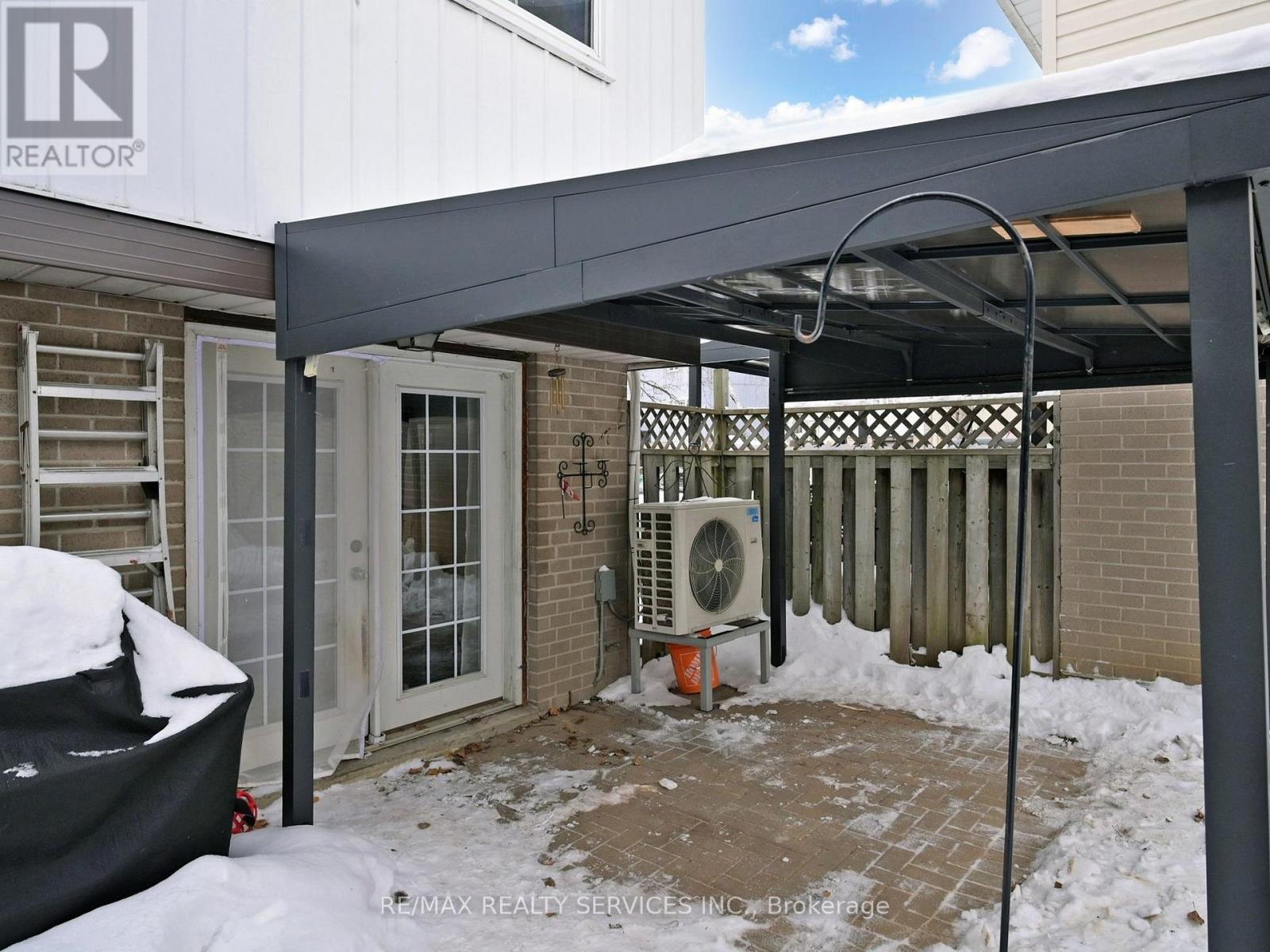 10 Hillbank Trail, Brampton (Central Park), Ontario  L6S 1P6 - Photo 47 - W12756404