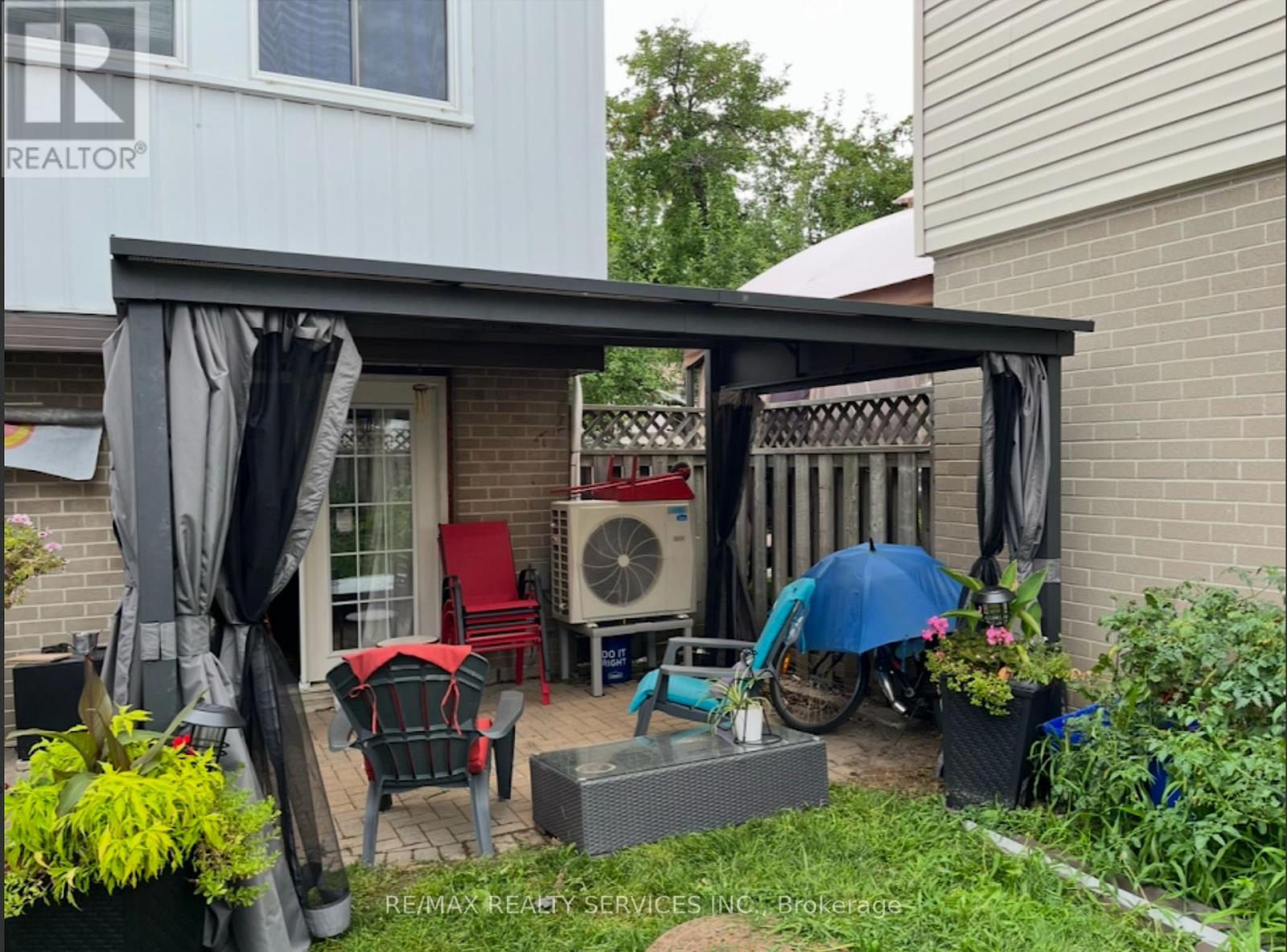 10 Hillbank Trail, Brampton (Central Park), Ontario  L6S 1P6 - Photo 50 - W12756404