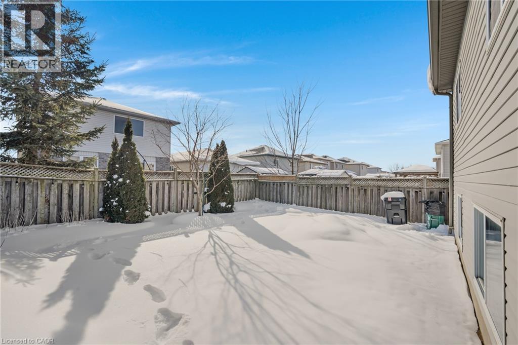 640 Langlaw Drive, Cambridge, Ontario  N1P 1H4 - Photo 4 - 40802673