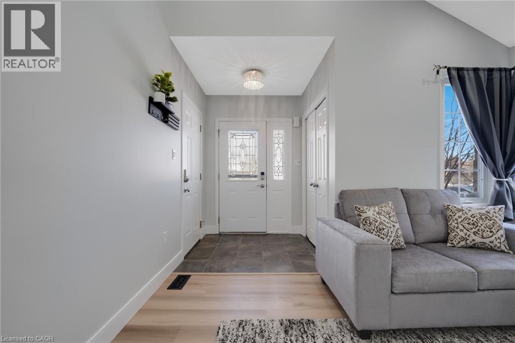 640 Langlaw Drive, Cambridge, Ontario  N1P 1H4 - Photo 7 - 40802673