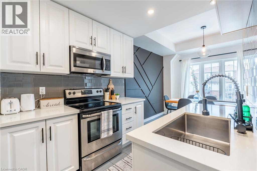 11 Stockbridge Gardens Unit# 5, Stoney Creek, Ontario  L8J 0H5 - Photo 24 - 40802180