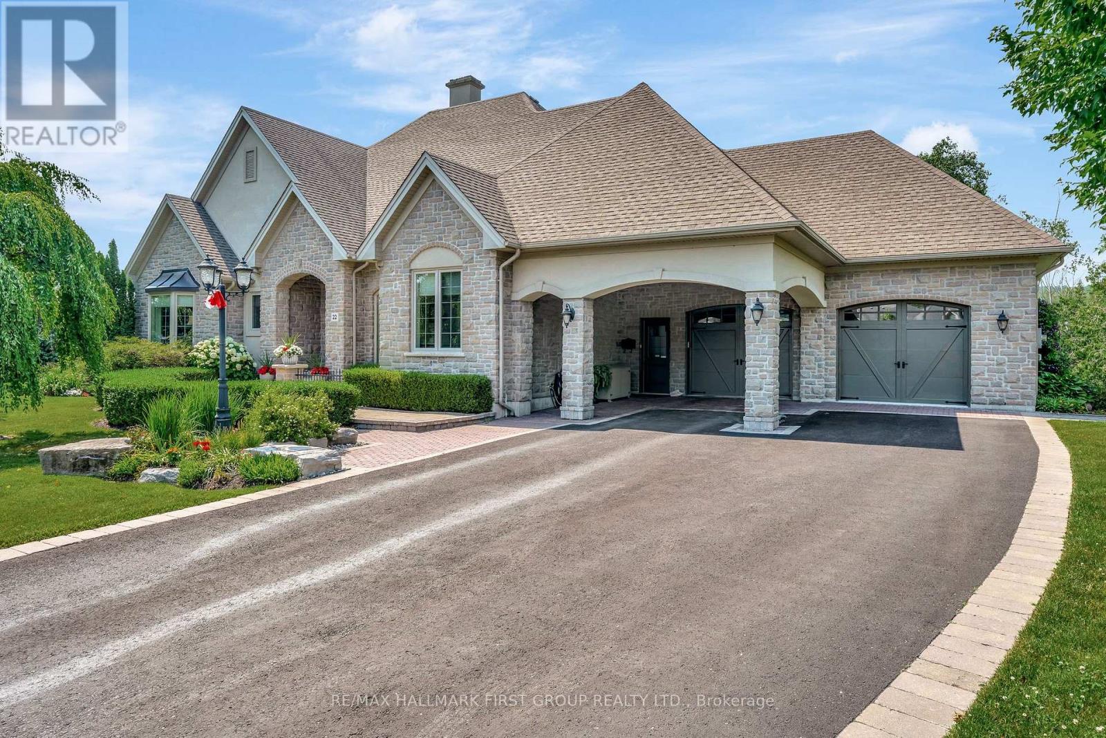 22 ROSSLYN DRIVE, Brighton, Ontario