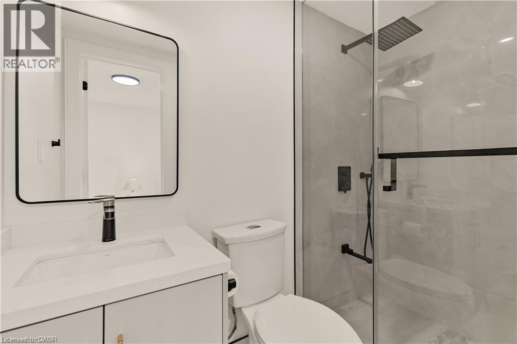 257 Strathcona Drive, Burlington, Ontario  L7L 2C9 - Photo 28 - 40796710