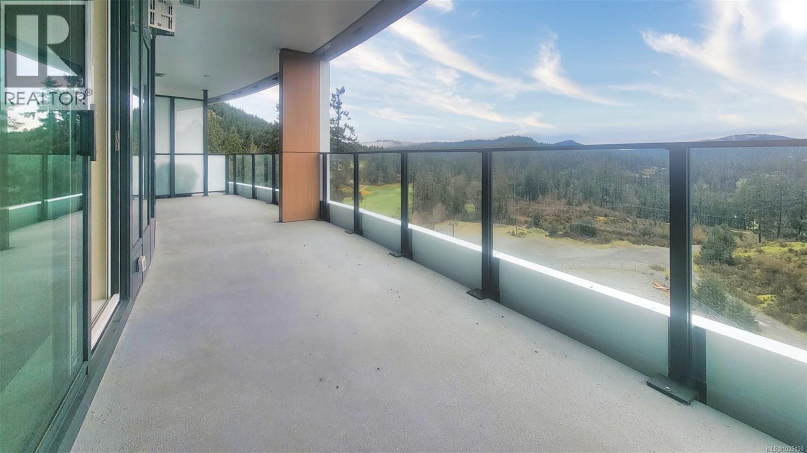 808 2000 Hannington Rd, Langford, British Columbia