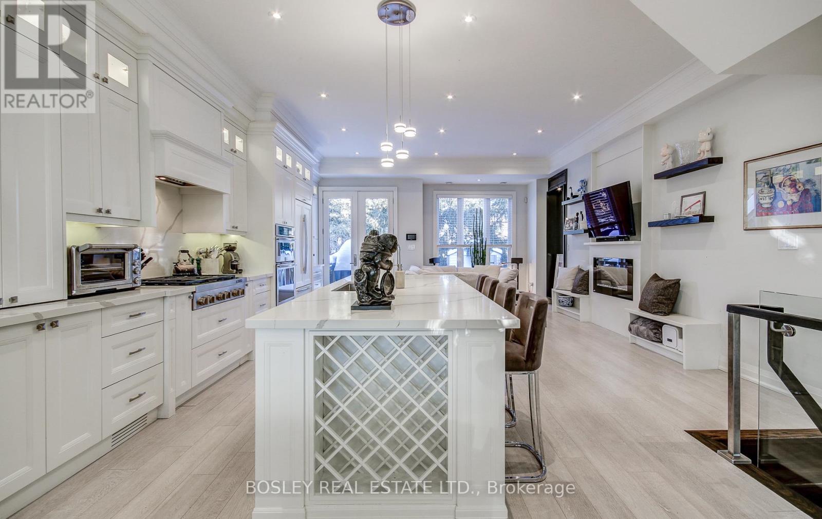 61 Thurston Road, Toronto (Mount Pleasant East), Ontario  M4S 2V8 - Photo 16 - C12756476