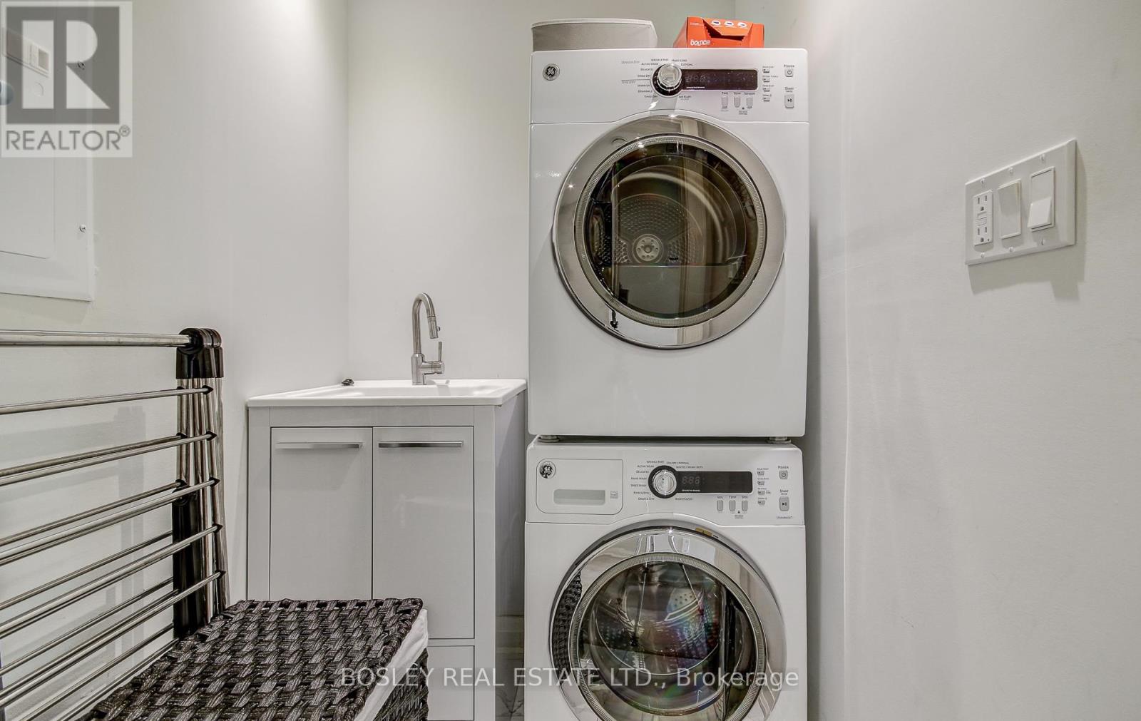 61 Thurston Road, Toronto (Mount Pleasant East), Ontario  M4S 2V8 - Photo 35 - C12756476