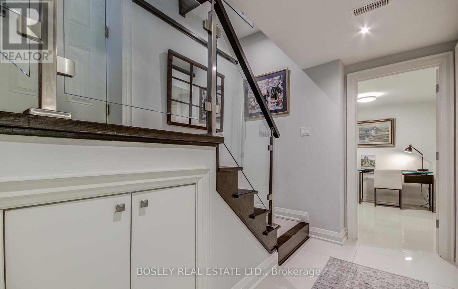 61 Thurston Road, Toronto (Mount Pleasant East), Ontario  M4S 2V8 - Photo 36 - C12756476