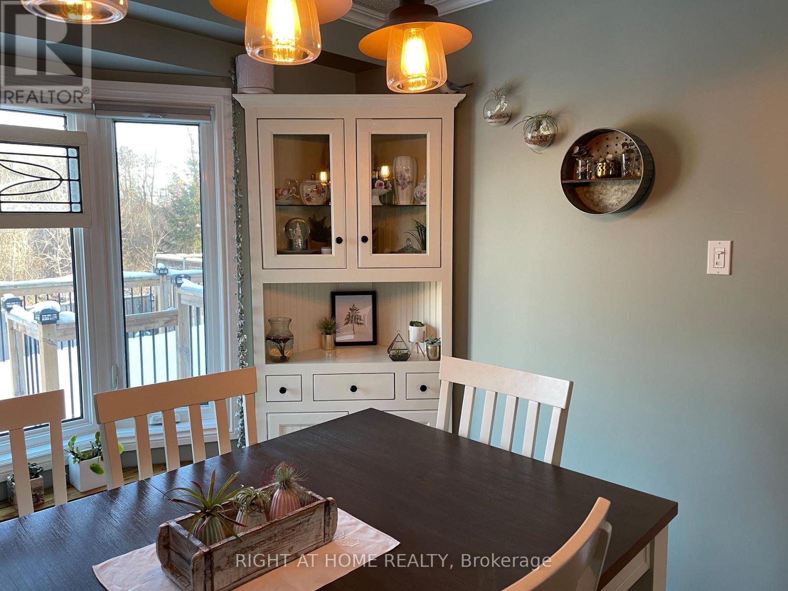 19 South Balsam Street S, Uxbridge, Ontario  L9P 1E9 - Photo 6 - N12756448