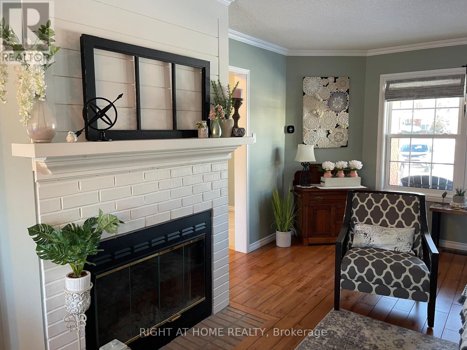 19 South Balsam Street S, Uxbridge, Ontario  L9P 1E9 - Photo 8 - N12756448