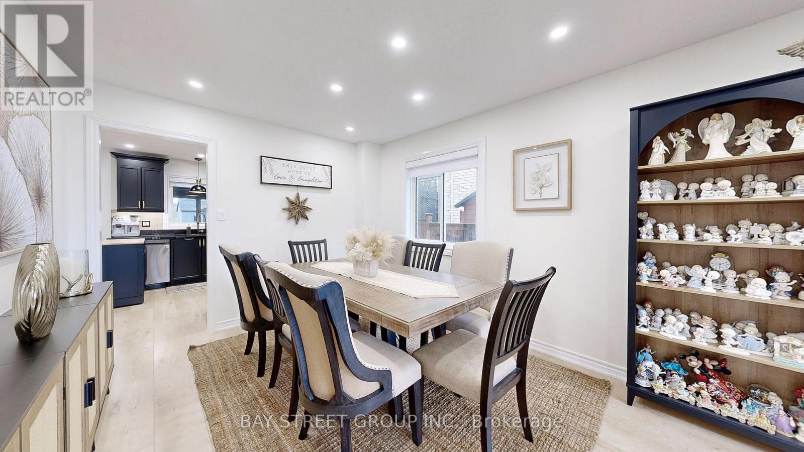 53 Priscilla's Place, Barrie (Painswick South), Ontario  L4N 5X6 - Photo 10 - S12756432