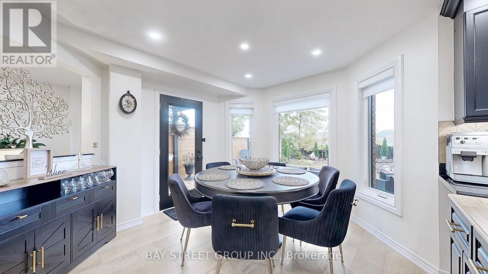 53 Priscilla's Place, Barrie (Painswick South), Ontario  L4N 5X6 - Photo 15 - S12756432