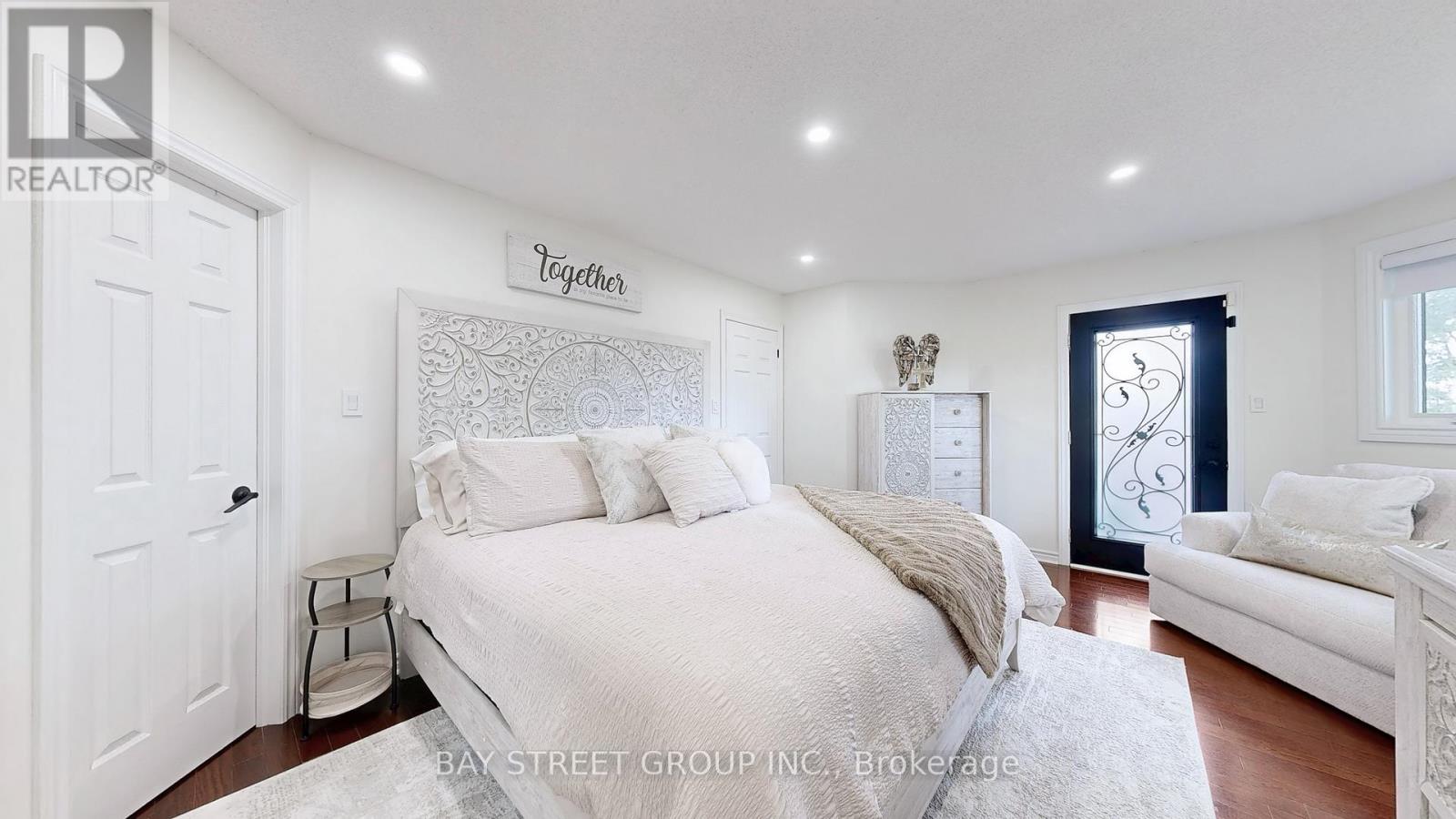 53 Priscilla's Place, Barrie (Painswick South), Ontario  L4N 5X6 - Photo 24 - S12756432