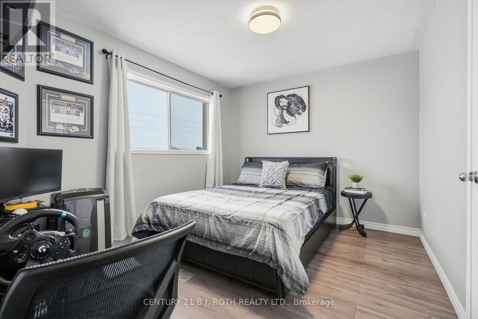 79 Brown Street, Barrie (Holly), Ontario  L4N 7V6 - Photo 31 - S12756458