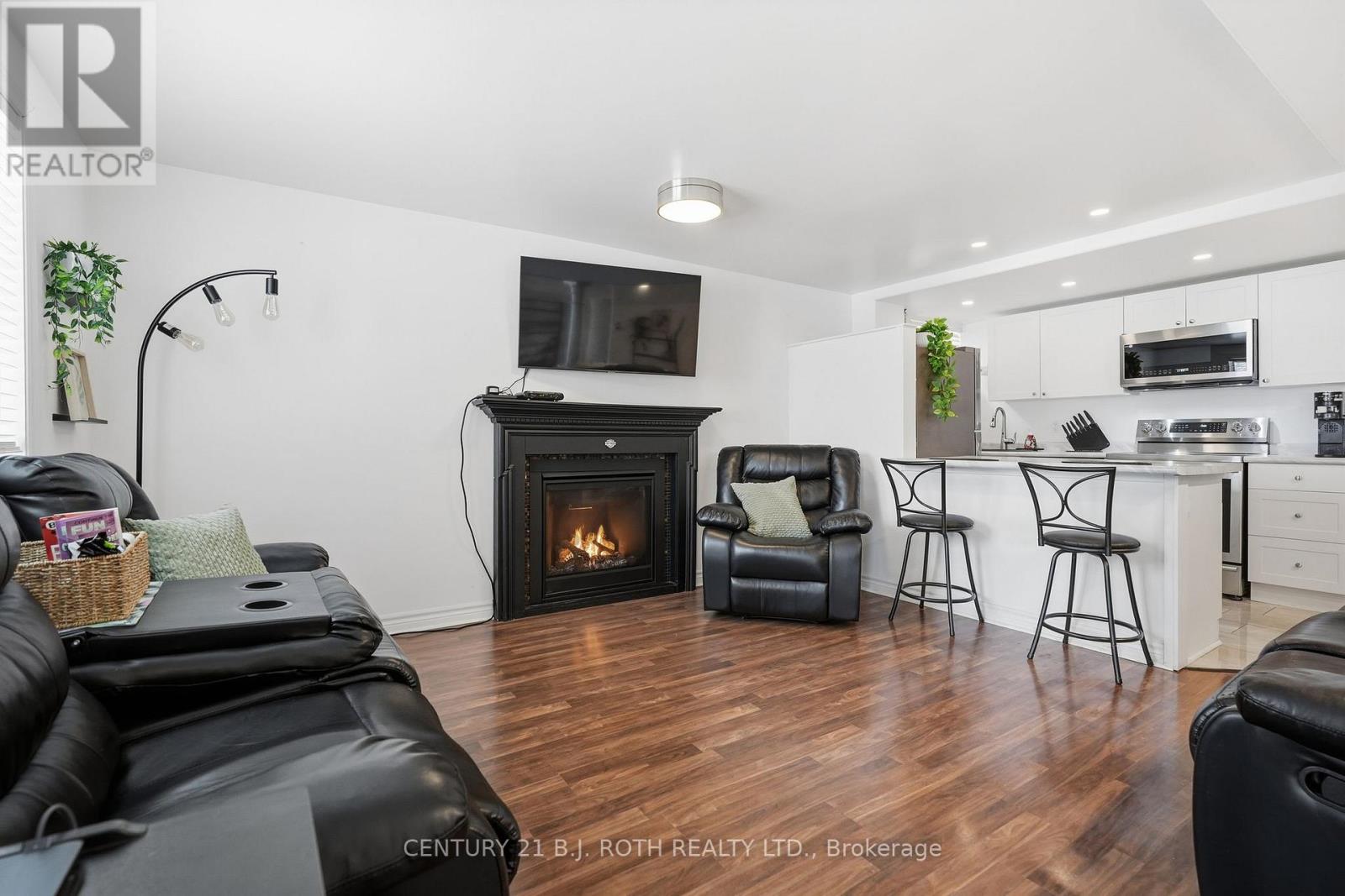 79 Brown Street, Barrie (Holly), Ontario  L4N 7V6 - Photo 37 - S12756458