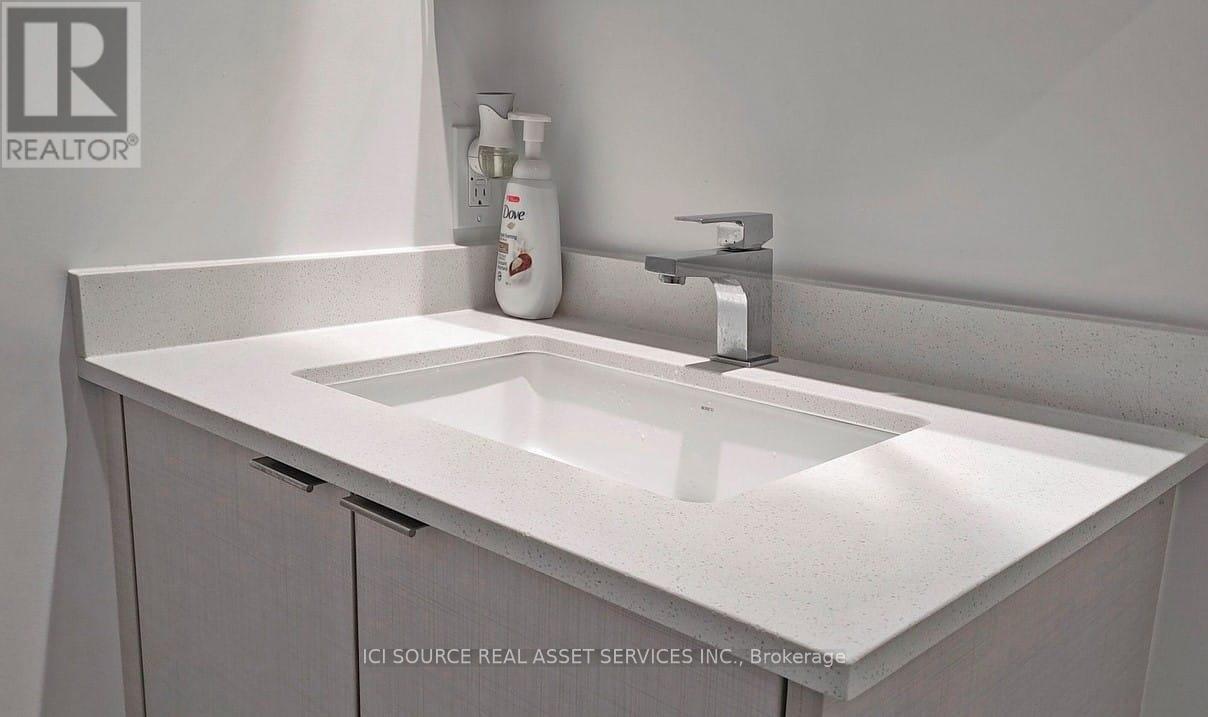 2715 - 1926 Lake Shore Boulevard W, Toronto (South Parkdale), Ontario  M6S 1A1 - Photo 19 - W12756452