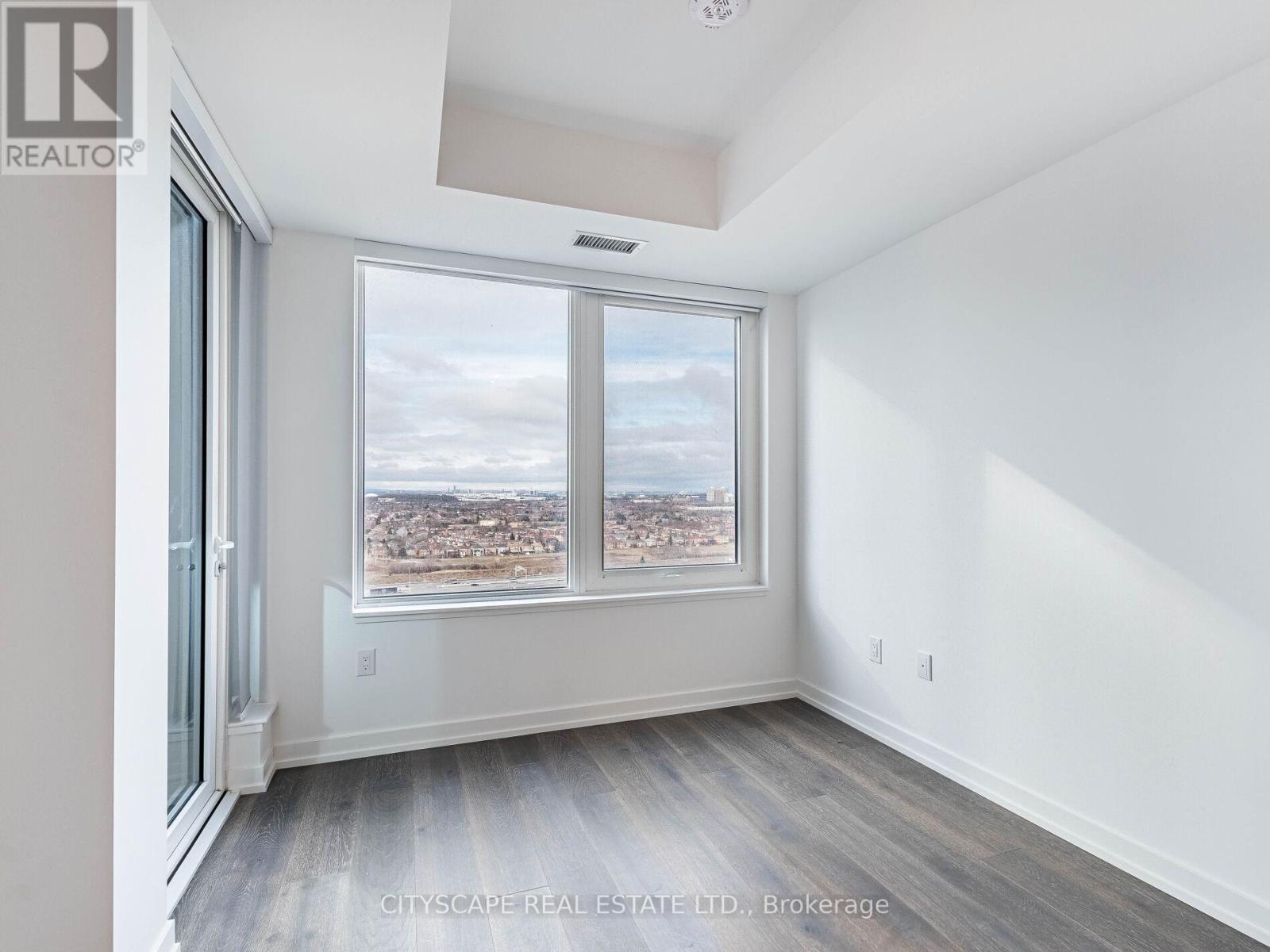 2002 - 395 Square One Drive, Mississauga (City Centre), Ontario  L5B 0P6 - Photo 12 - W12756462