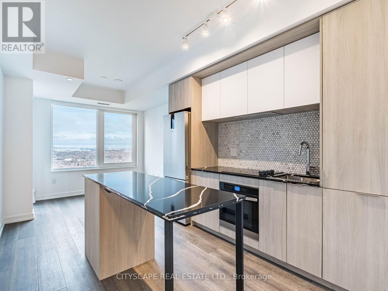 2002 - 395 Square One Drive, Mississauga (City Centre), Ontario  L5B 0P6 - Photo 8 - W12756462