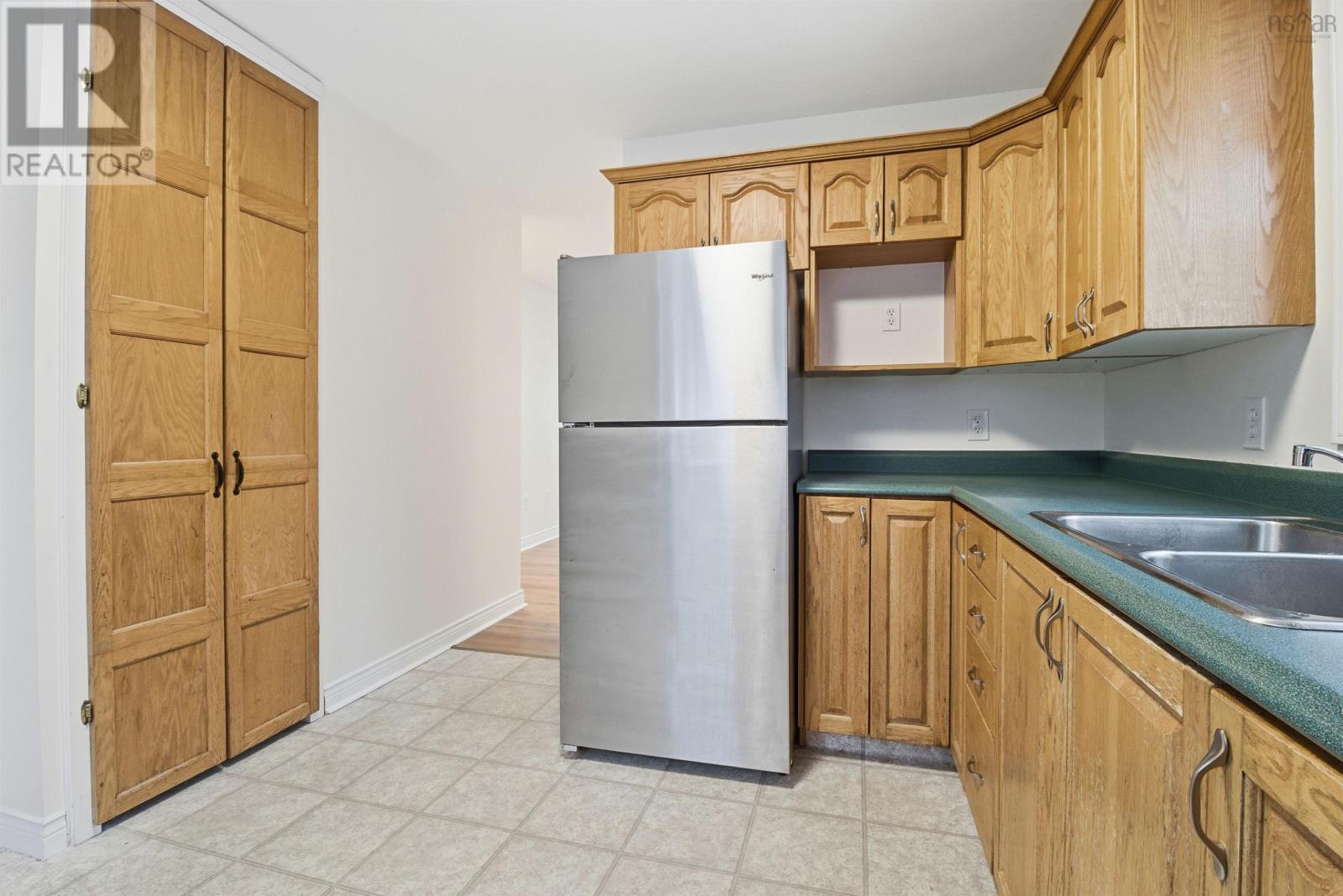 82 Rufus Avenue, Halifax, Nova Scotia  B3N 2L9 - Photo 27 - 202602069