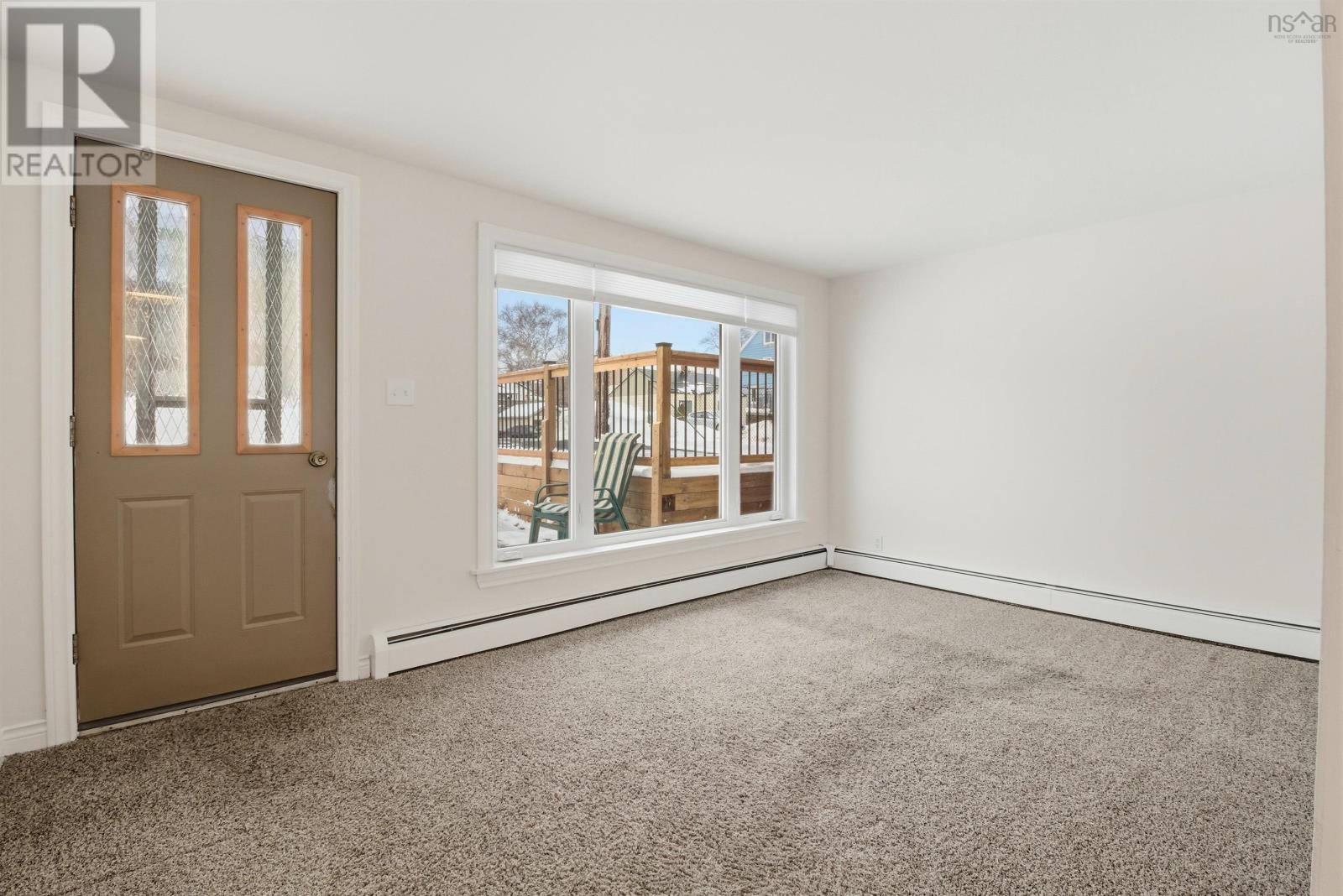 82 Rufus Avenue, Halifax, Nova Scotia  B3N 2L9 - Photo 4 - 202602069