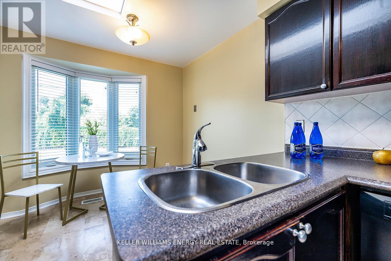 623 Dunrobin Court, Oshawa (Mclaughlin), Ontario  L1J 7P2 - Photo 15 - E12756494