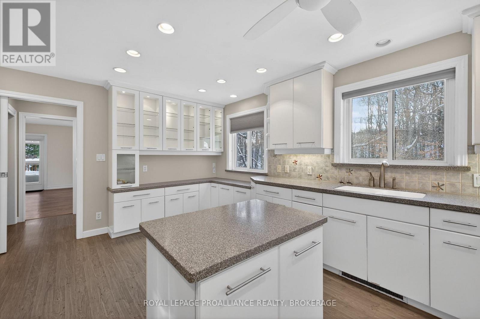 3961 Waterfall Lane, Frontenac (Frontenac South), Ontario  K0H 1W0 - Photo 4 - X12756482