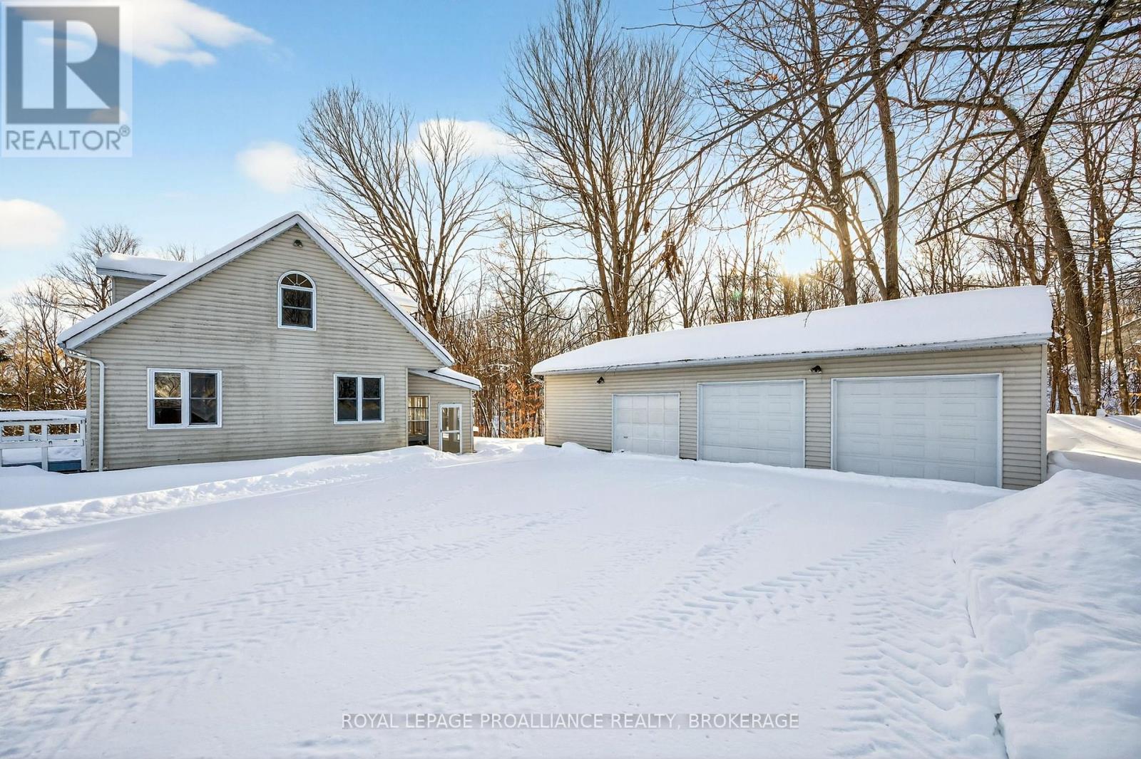 3961 Waterfall Lane, Frontenac (Frontenac South), Ontario  K0H 1W0 - Photo 41 - X12756482