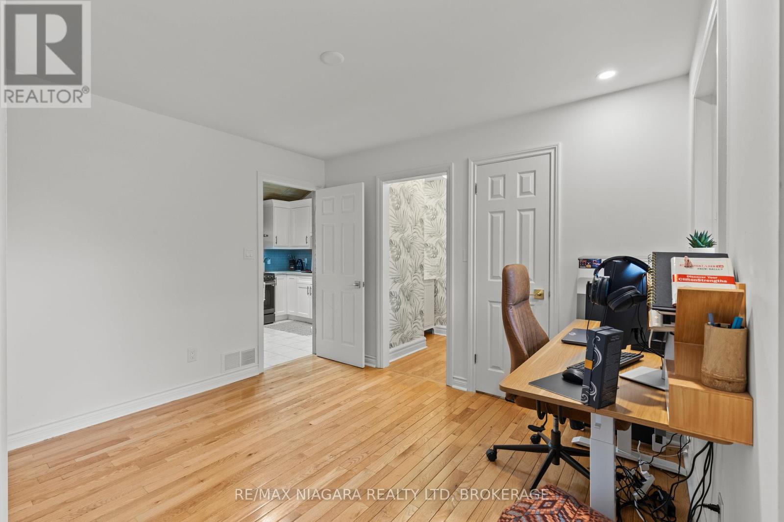 202 Anne Street, Niagara-On-The-Lake, Ontario  L0S 1J0 - Photo 28 - X12756492