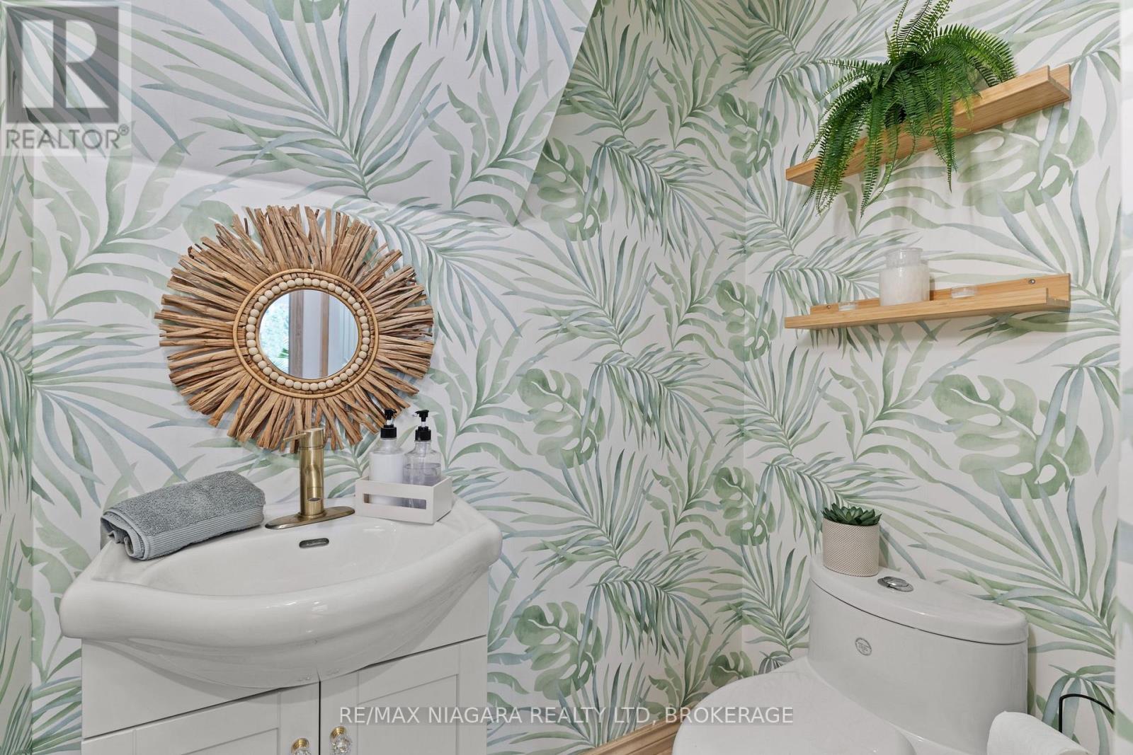 202 Anne Street, Niagara-On-The-Lake, Ontario  L0S 1J0 - Photo 34 - X12756492