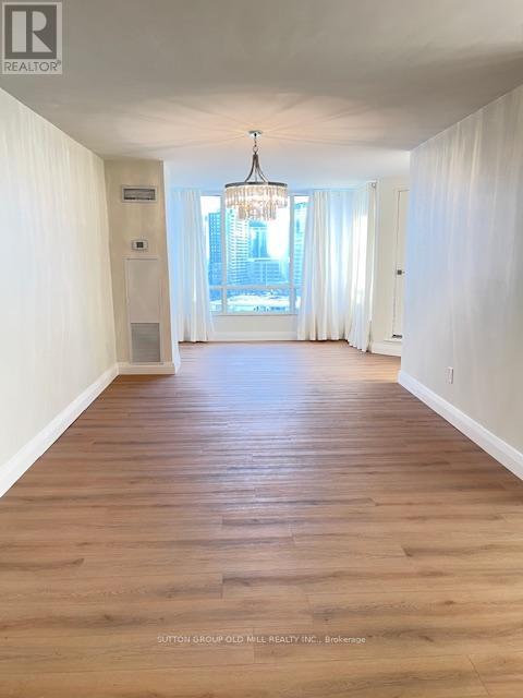 1208 - 1300 Islington Avenue, Toronto (Islington-City Centre West), Ontario  M9A 5C4 - Photo 8 - W12756152