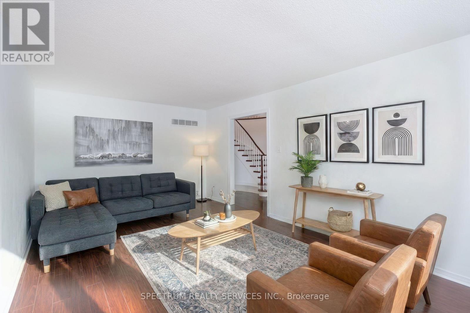 107 Carrington Drive, Richmond Hill (Mill Pond), Ontario  L4C 7X8 - Photo 16 - N12756484