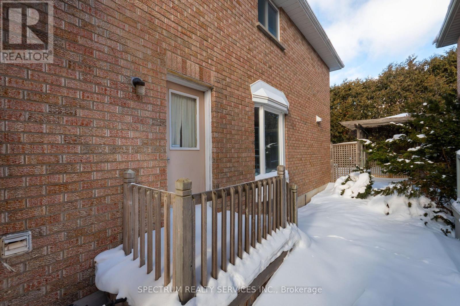 107 Carrington Drive, Richmond Hill (Mill Pond), Ontario  L4C 7X8 - Photo 38 - N12756484