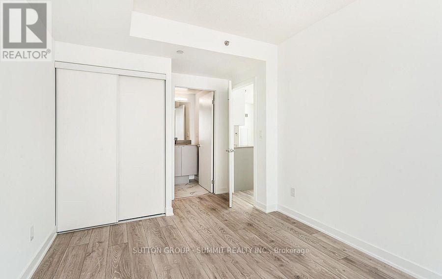 A 408 - 3210 Dakota Common, Burlington (Alton), Ontario  L7M 2A8 - Photo 9 - W12756488