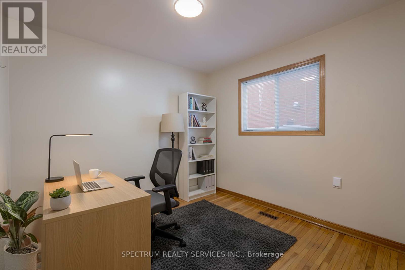 27 Clubhouse Court, Toronto, Ontario  M3L 2L7 - Photo 31 - W12756490