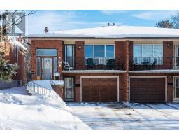 27 CLUBHOUSE COURT, Toronto, Ontario