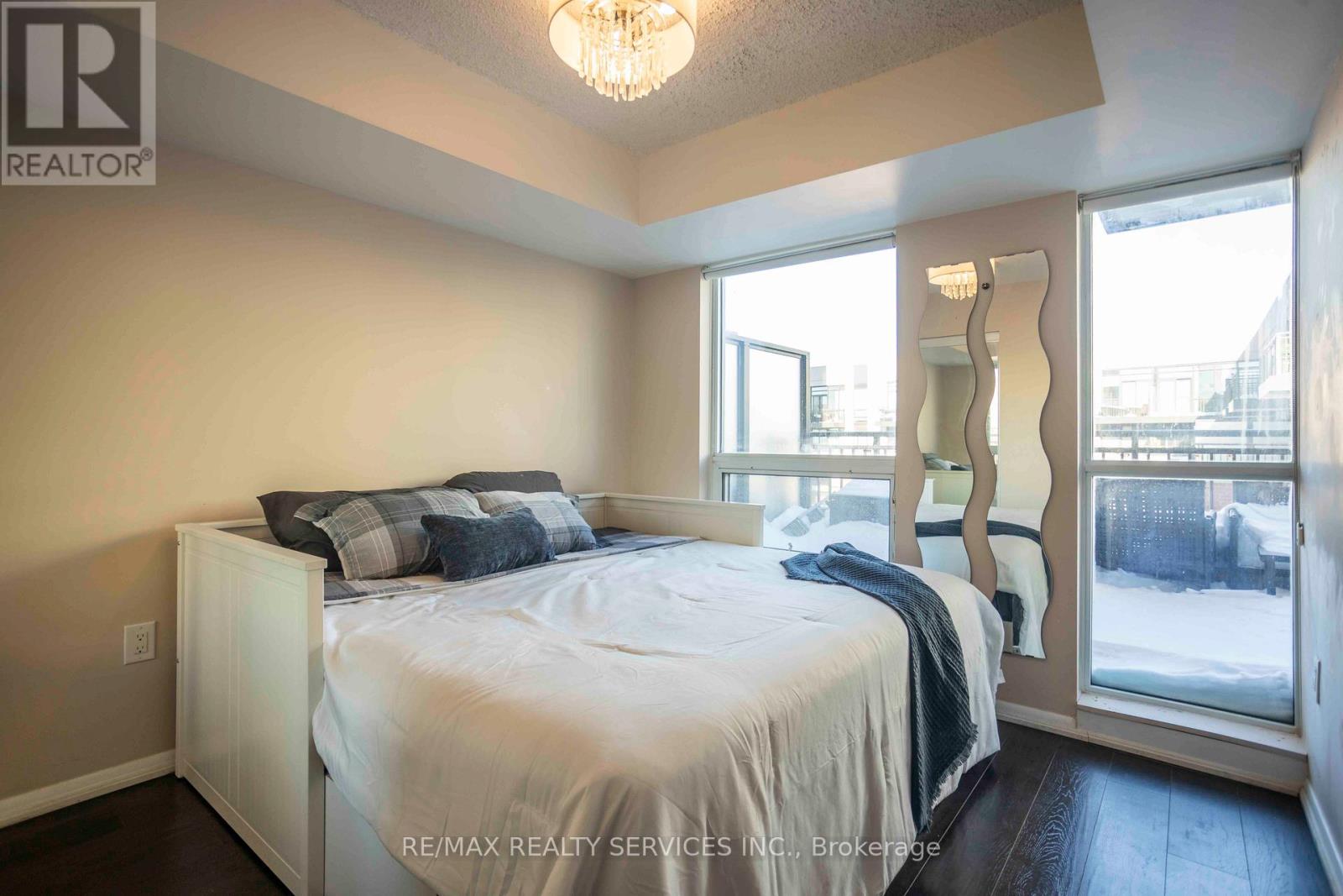 703 - 800 Lawrence Avenue W, Toronto (Yorkdale-Glen Park), Ontario  M6A 0B1 - Photo 11 - W12756506